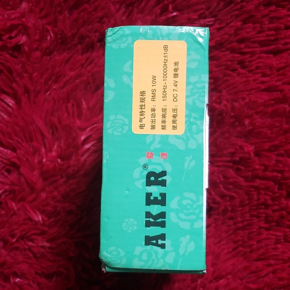 AKER - Picture 4 of 4